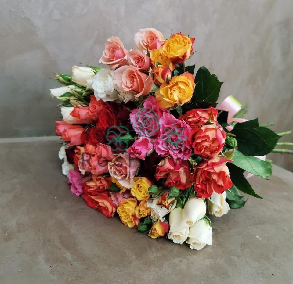 Букет цветов из: Розы в Каскара