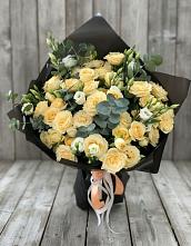 Букет цветов из:  Розы и Лизиантусы #REPLACE_PRED# Каскара