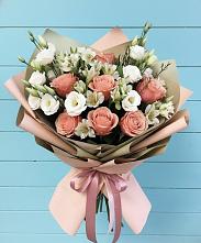 Букет цветов из:  Розы, Альстромерии и Лизиантусы в Каскара