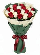 Букет Микс из красных и белых роз #REPLACE_PRED# Каскара