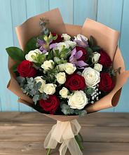 Букет цветов из:  Розы и Альстромерии в Каскара