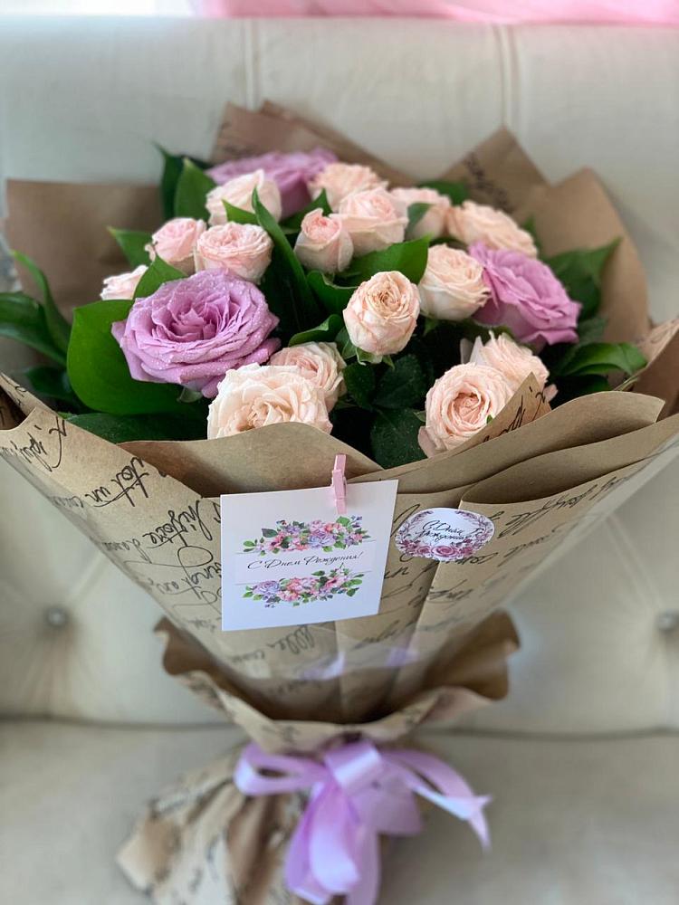 Букет цветов из: Розы в Каскара