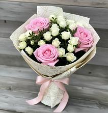 Букет цветов из:  Розы в Каскара