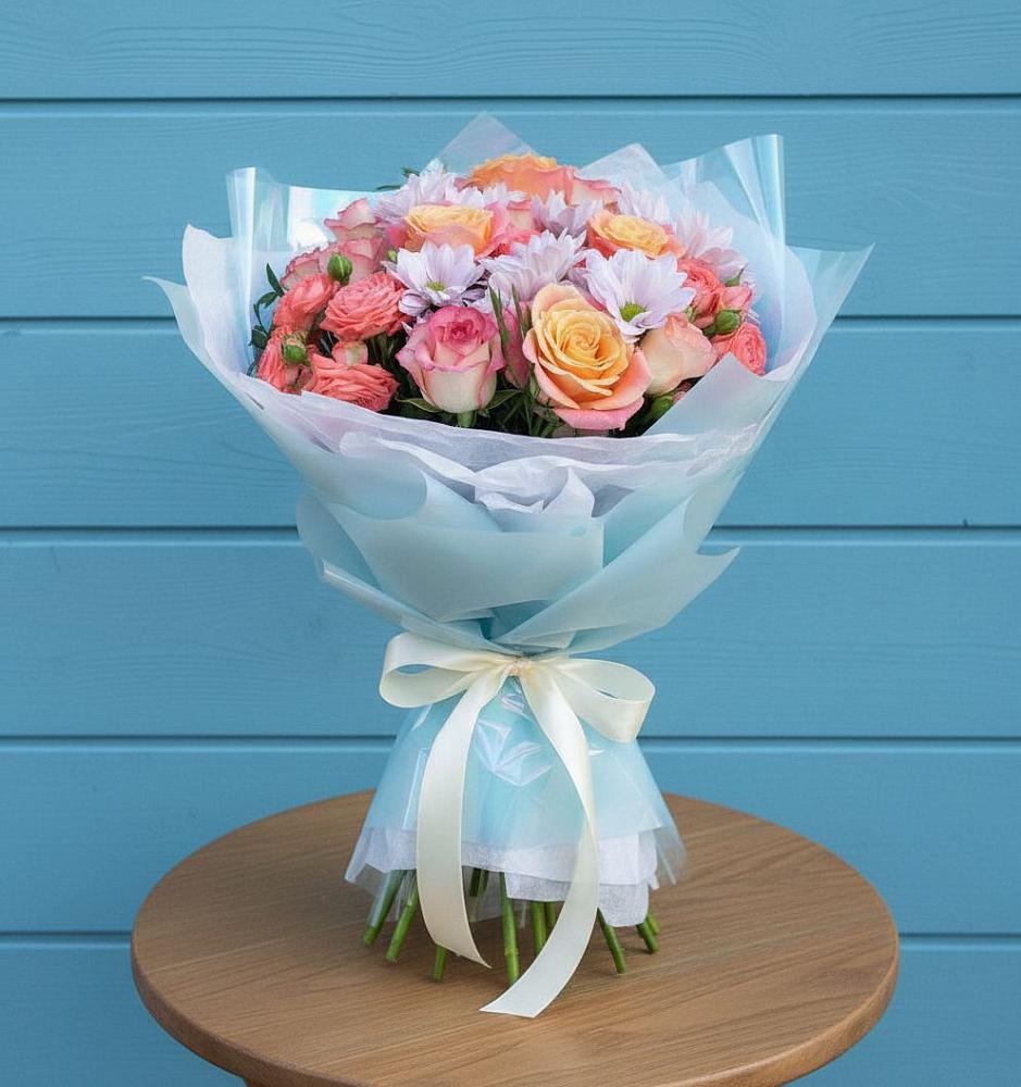 Букет цветов из: Хризантемы и Розы в Каскара