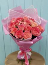 Букет 15 Розовых роз Равель в Каскара