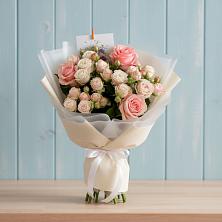 Букет цветов из:  Розы в Каскара